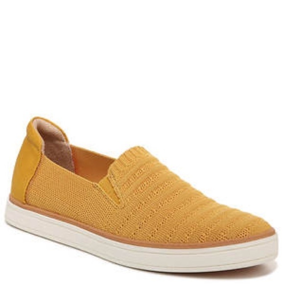 NEW Naturalizer | Kemper Slip On Sneakers | Yellow | Women's Size 7.5M - Picture 1 of 5